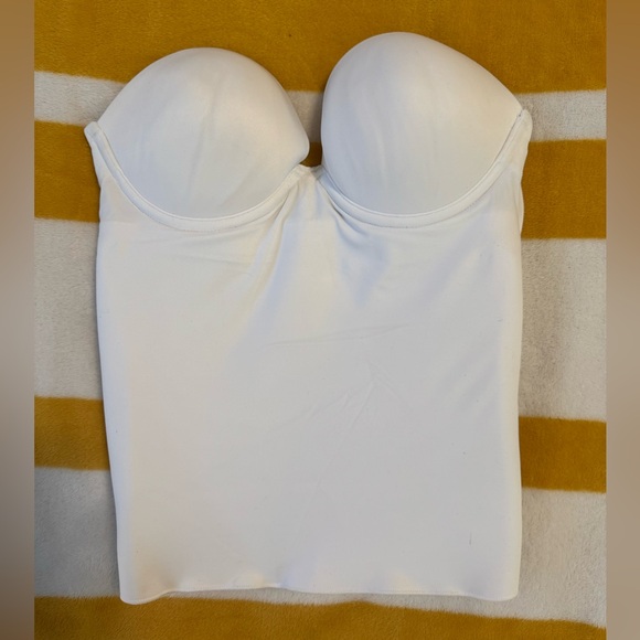 Felina Other - Women’s white girdle/busier size 36A